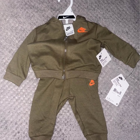 6M Nike Olive and Orange One Piece Outfit - Picture 1 of 5